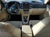 Auto Network Vehicle Image
